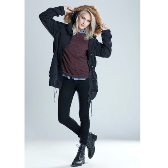 Obey - Picture 5 of 5